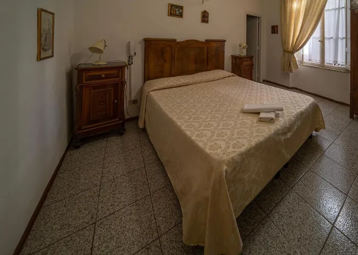 Tre Donzelle * Siena