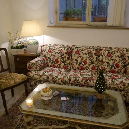 Tre Donzelle * Сієна