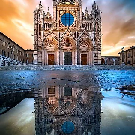 Tre Donzelle * Siena