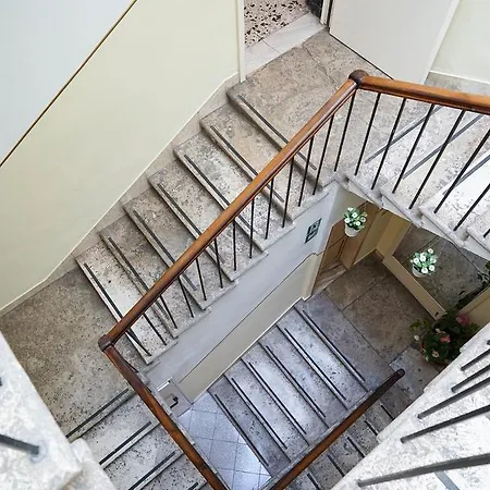 Готель Tre Donzelle *