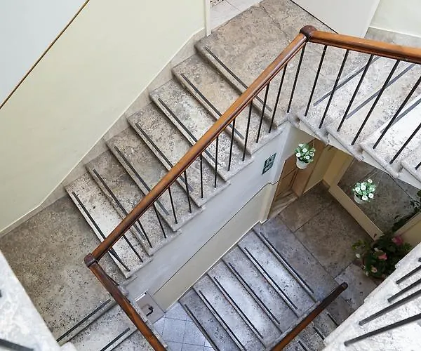 Hotel Tre Donzelle *