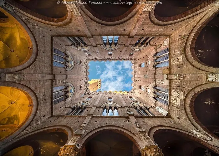 アルベルゴ トレ ドンゼール ホテル