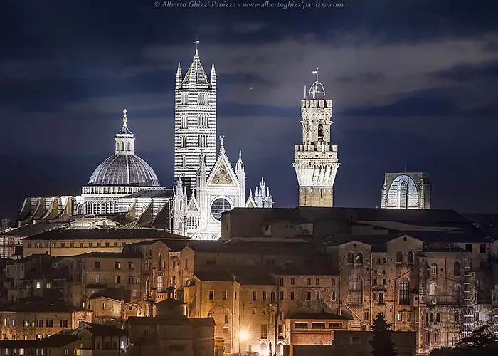 アルベルゴ トレ ドンゼール ホテル *